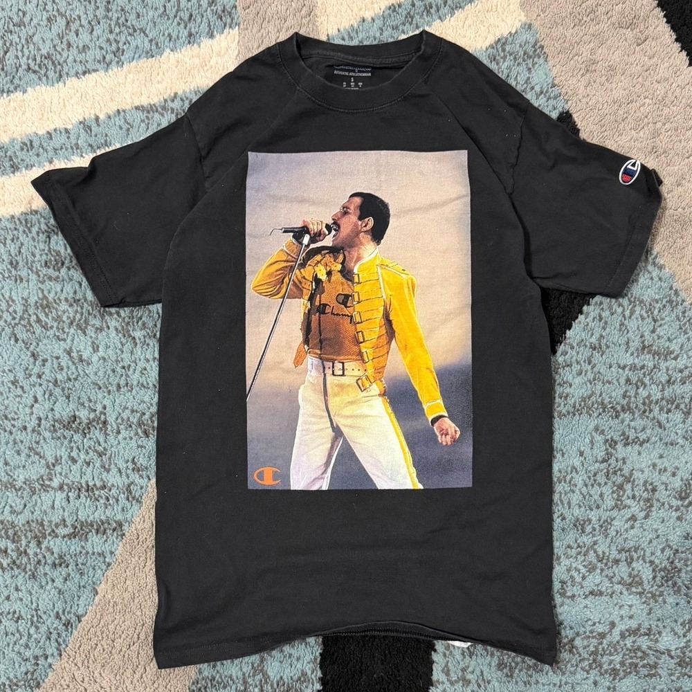 Champion Freddie Mercury Queen Graphic T-Shirt Mens Small Black Rock Band Tee